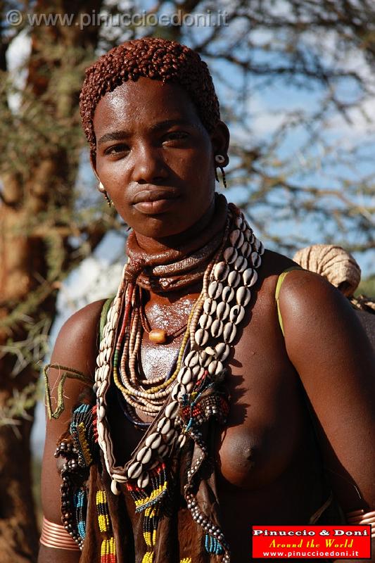 Ethiopia - Sulla strada per Turni - 54 - Ragazza Hamer.jpg